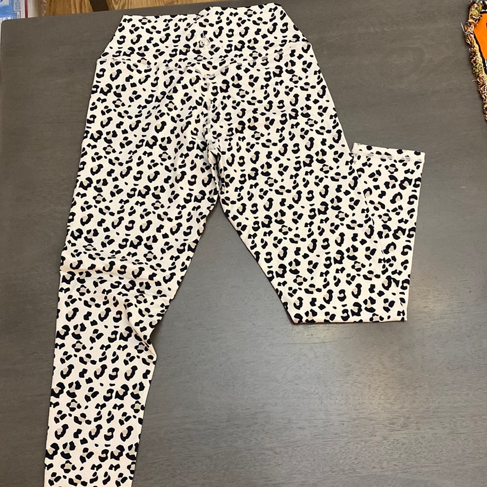 Ryderwear Ankle Length Hybrid Legging Ivory Leopard Size Large